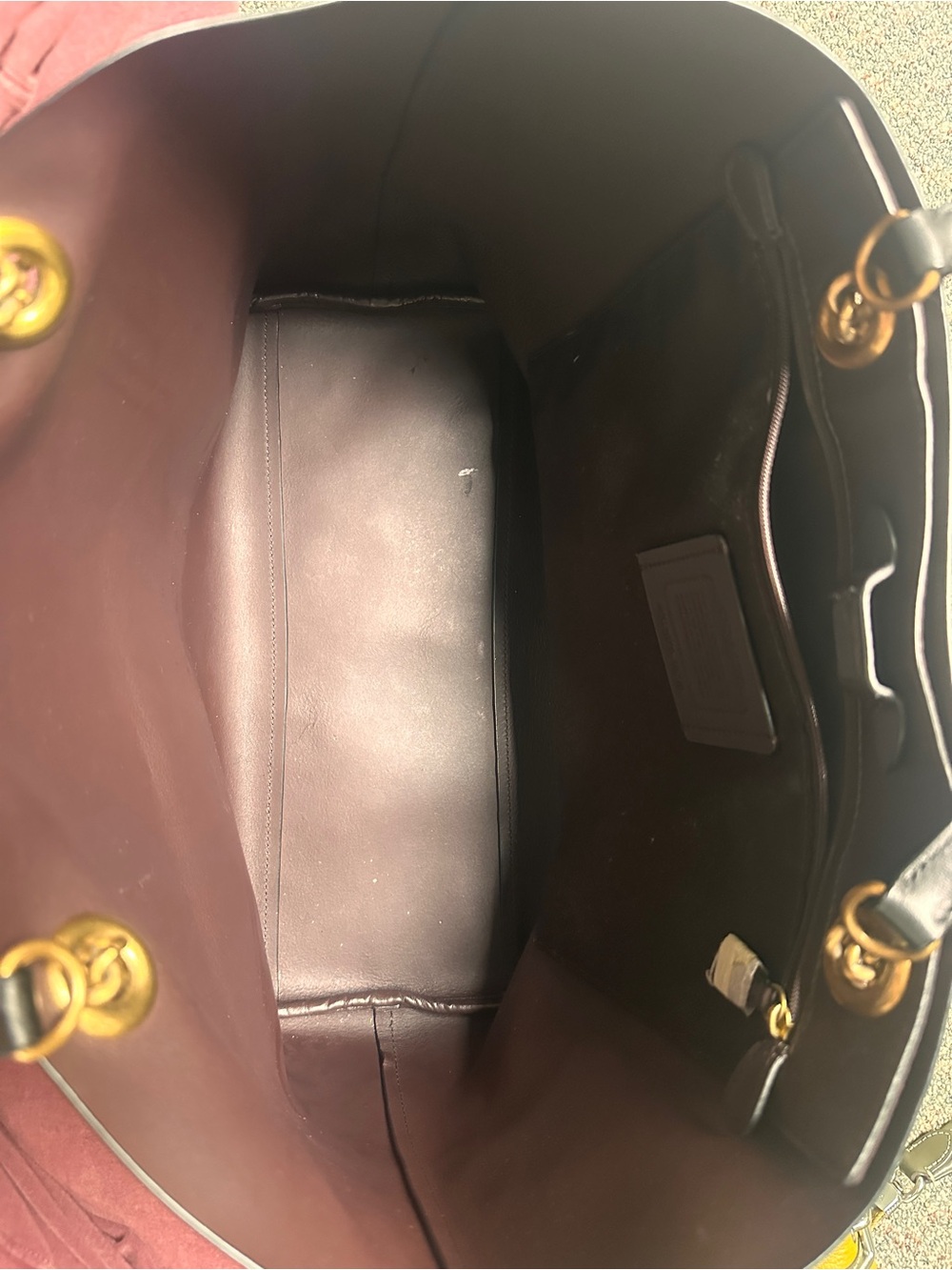 Coach Central Signature Tote - Picture 4 of 5